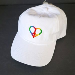 Hat Peace Heart White Billed NWT